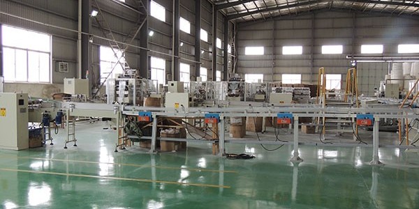 工業冷水機廠家哪家好？[ZLG理工]專注冷水機15年