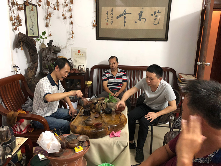 理工公司陳經理與朱肖峰大師