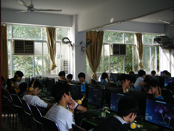 網(wǎng)吧節(jié)能環(huán)保空調