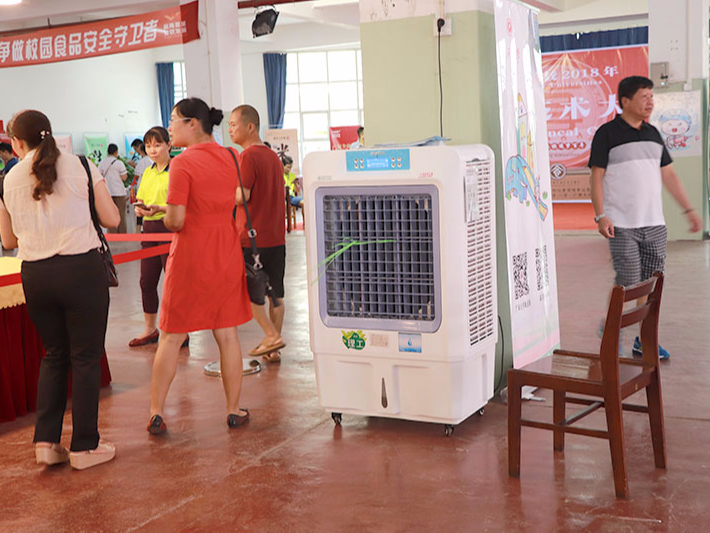 美食比賽大廳用移動環?？照{